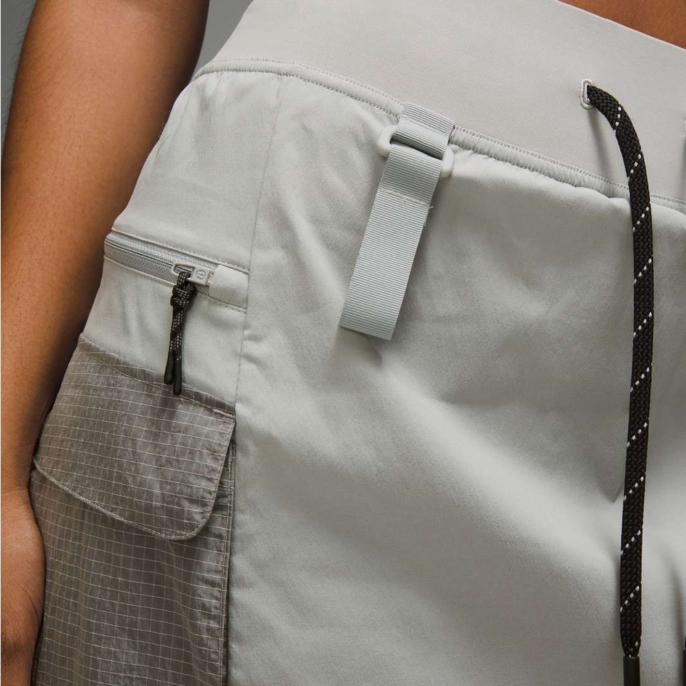lululemon athletica Light Gray Waterproof Active Skort